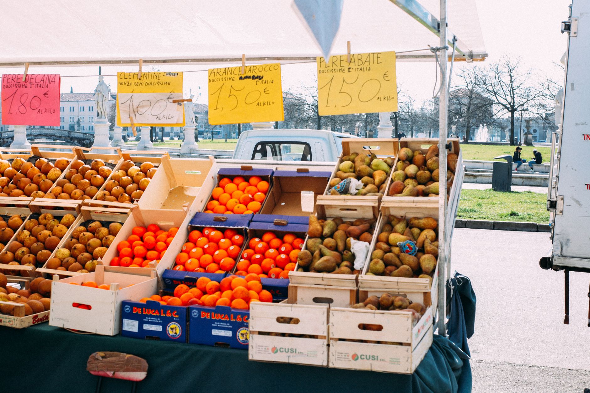 Al mercato con la nonna