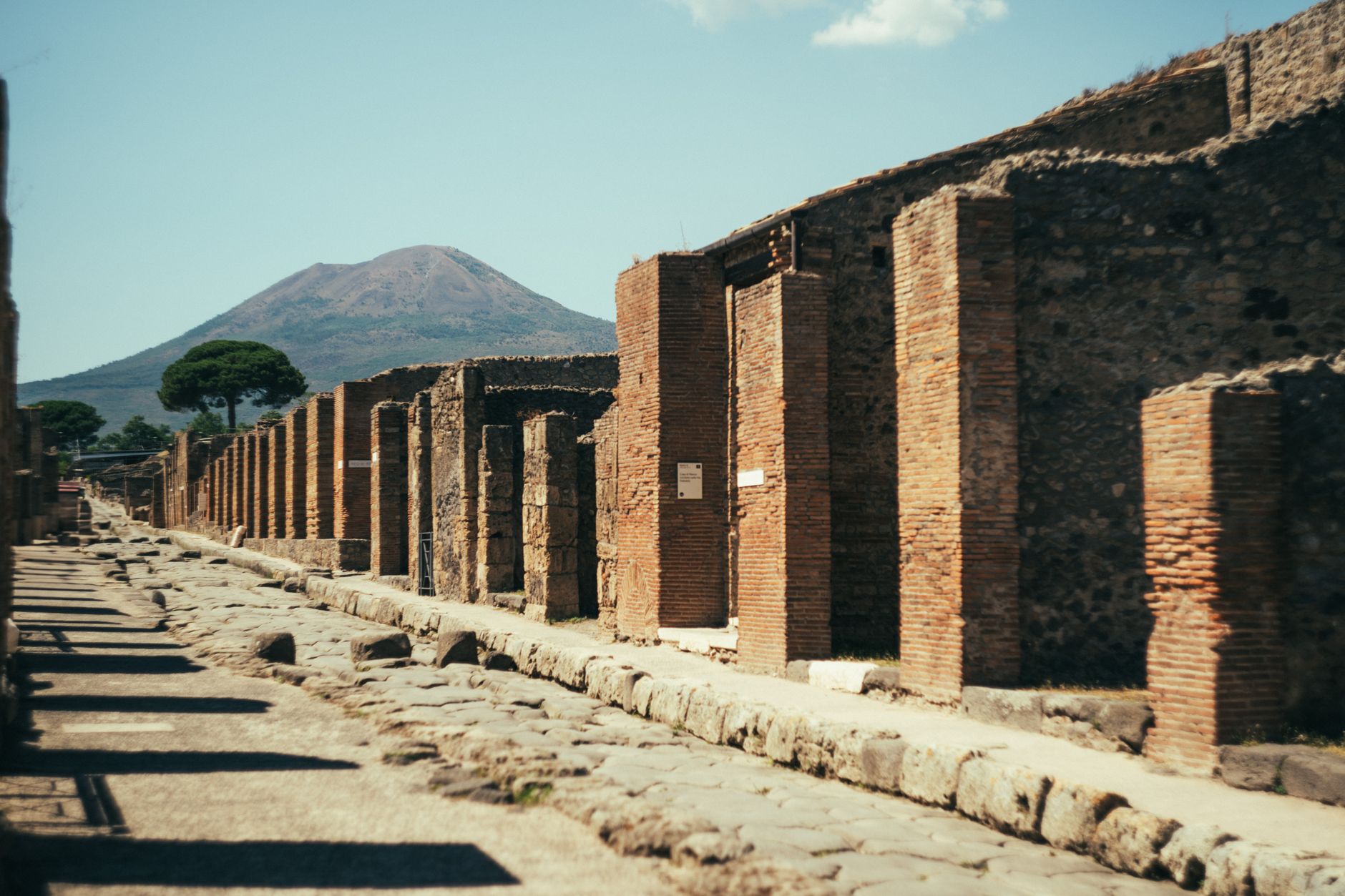 In parietibus Pompeianis